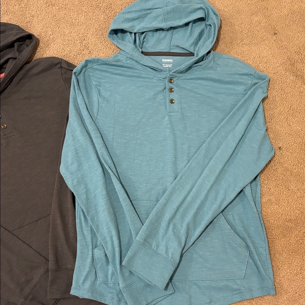 Boys Sonoma Hooded Tees - Picture 3 of 10